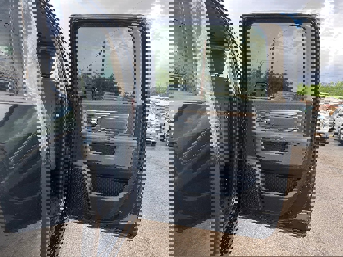 Used 2016 RAM 2500 Power Wagon w/ Luxury Group image 37