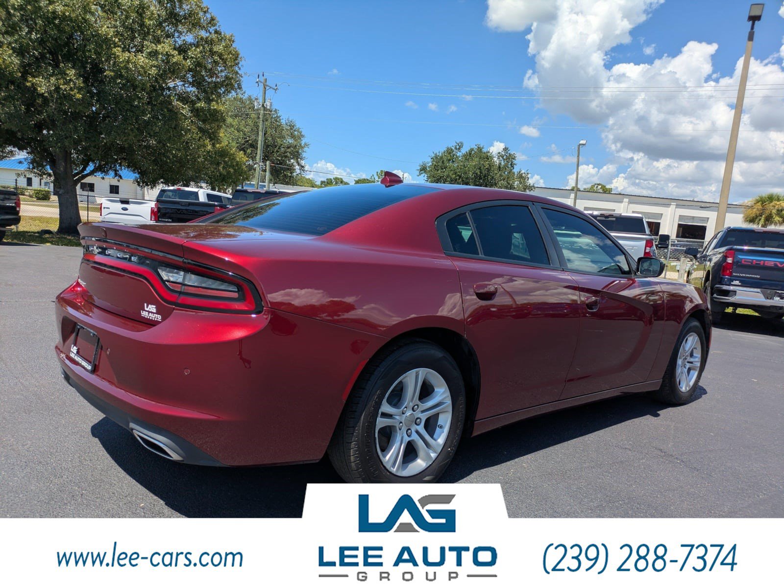 Used 2023 Dodge Charger SXT RWD image 3