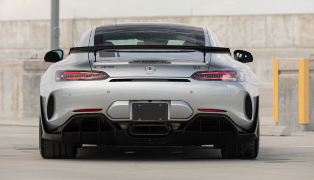 Used 2020 Mercedes-Benz AMG GT R image 4