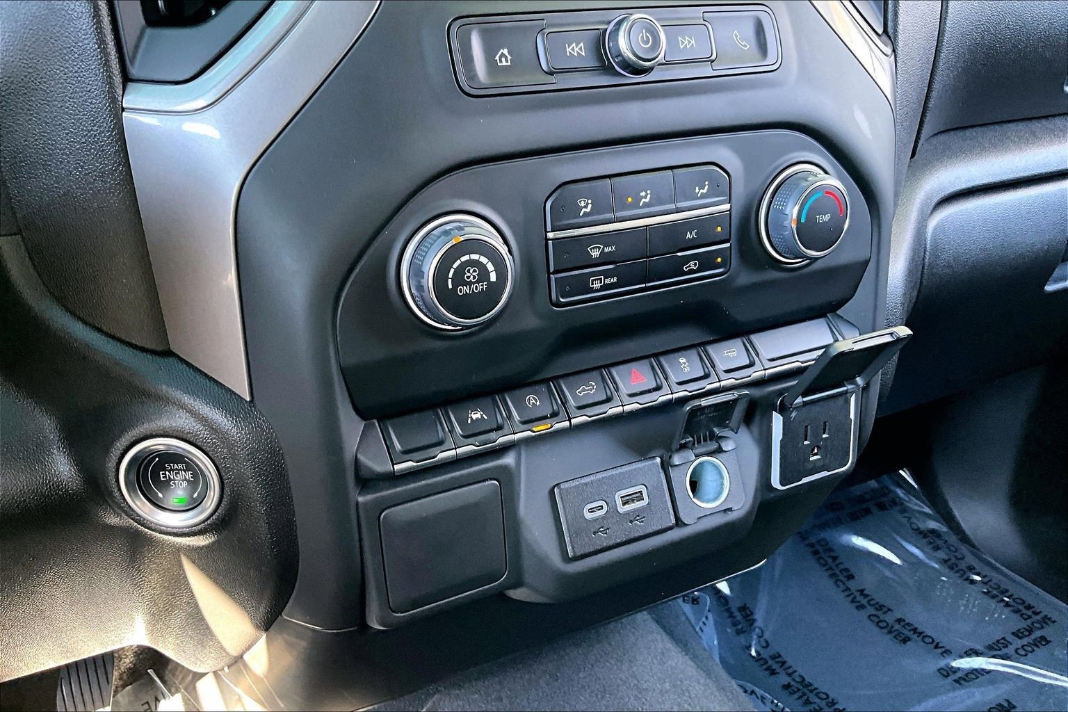 Used 2025 Chevrolet Silverado 1500 Custom w/ LPO, Dark Essentials Package image 33