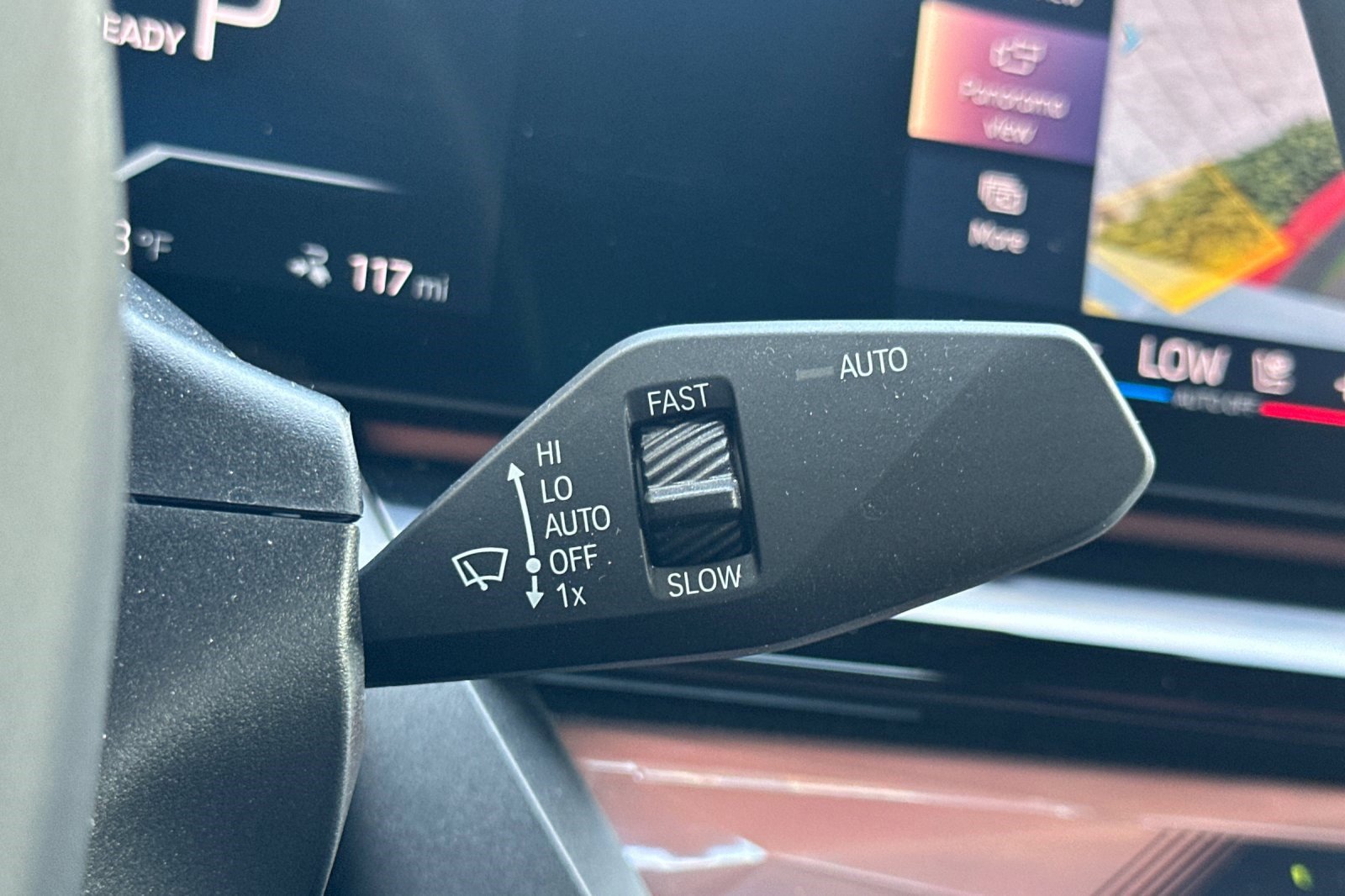 Certified 2024 BMW i5 eDrive40i w/ M Sport Package RWD image 33