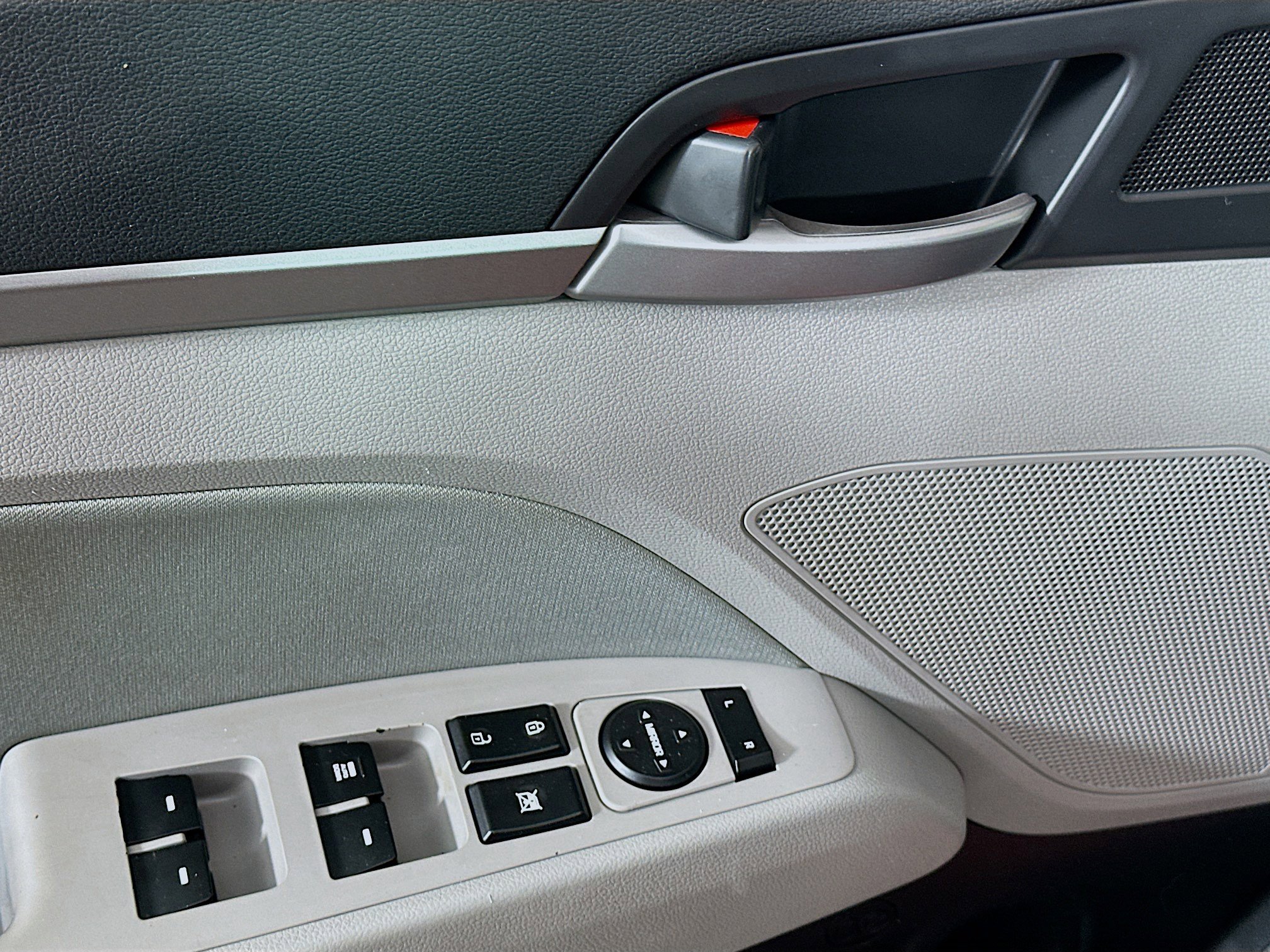 Used 2018 Hyundai Elantra SEL image 15