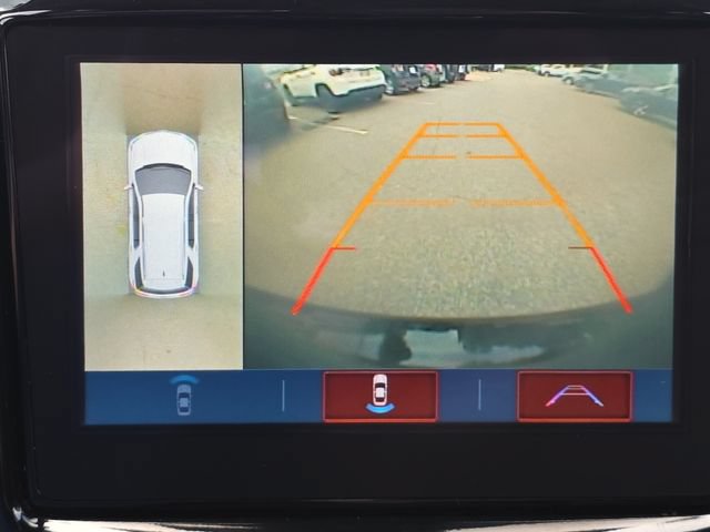 Used 2019 Chevrolet Traverse Premier FWD image 29