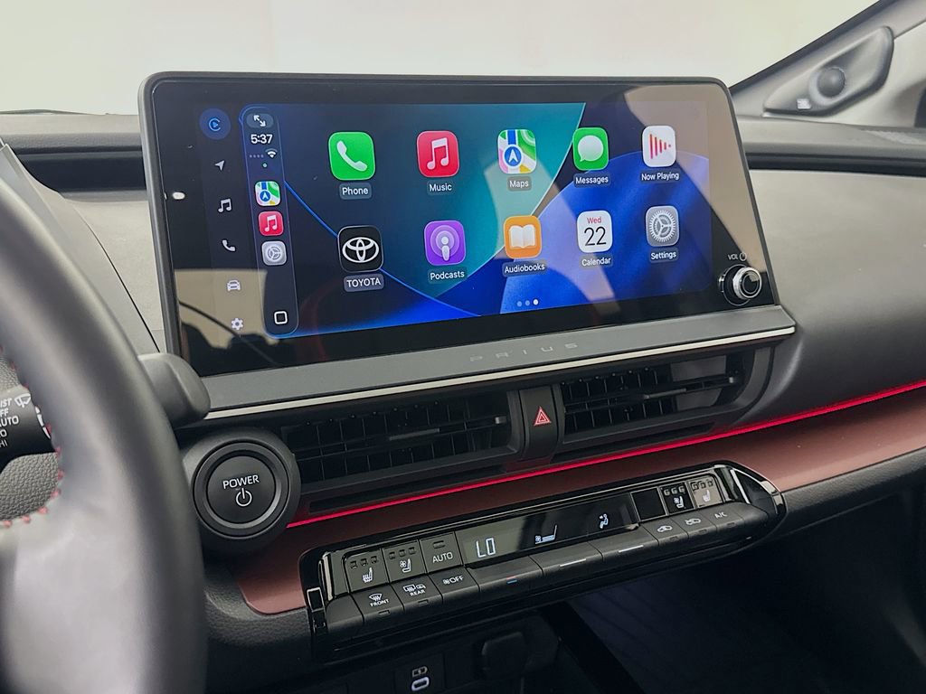 Used 2024 Toyota Prius Prime Premium FWD image 17