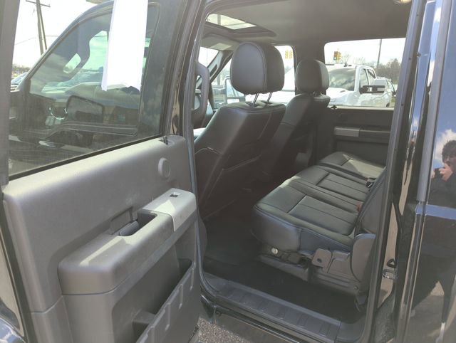 Used 2016 Ford F350 Lariat w/ Lariat Ultimate Package AWD/4WD image 12