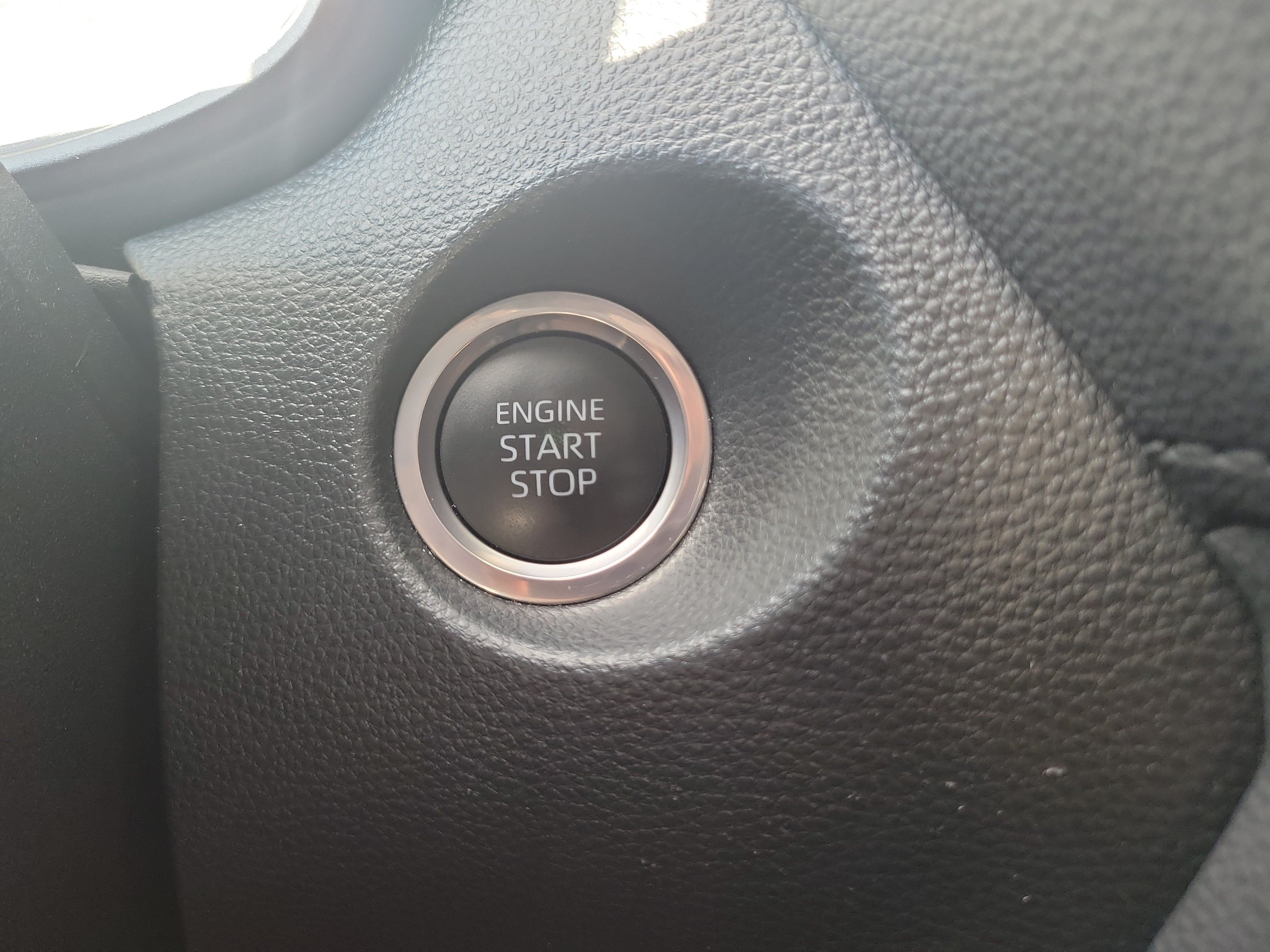 Used 2023 Toyota Corolla Cross LE FWD image 29