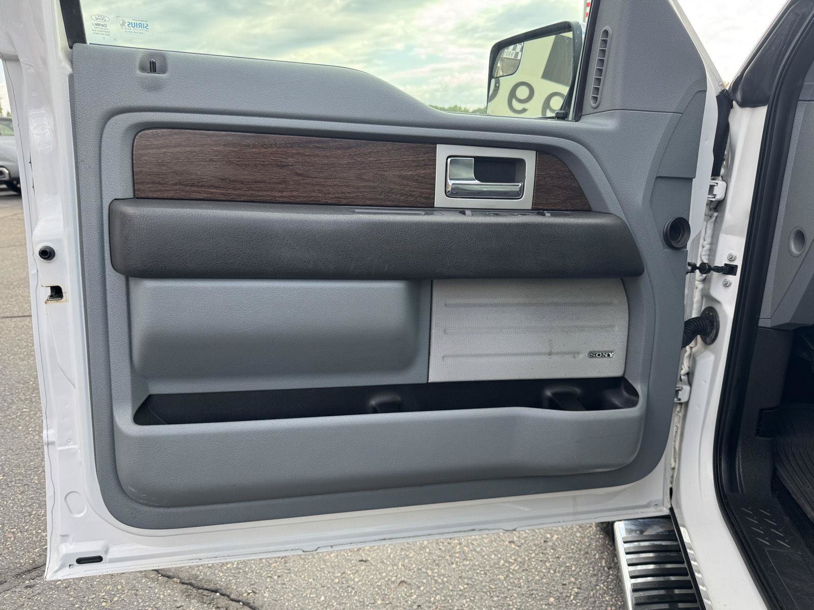 Used 2013 Ford F150 Lariat w/ Luxury Equipment Group AWD/4WD image 12