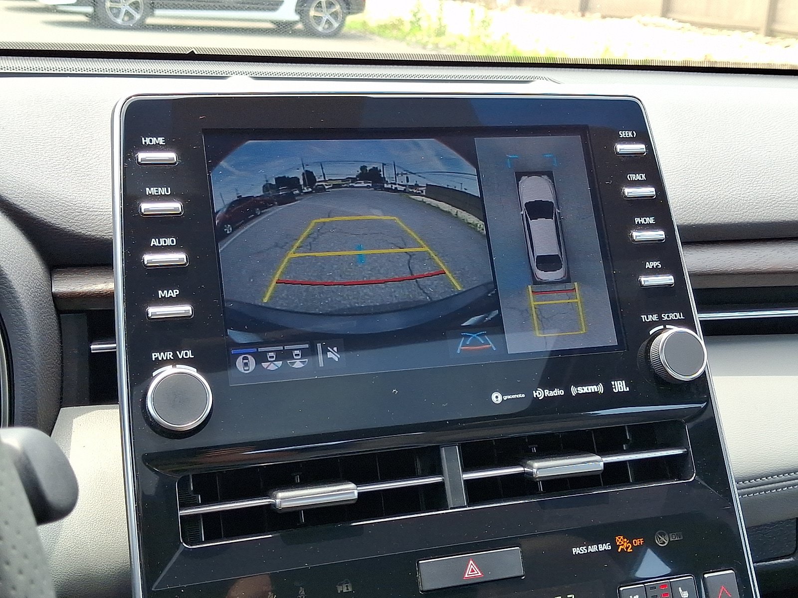 Used 2020 Toyota Avalon Limited w/ Advanced Safety Package FWD image 21