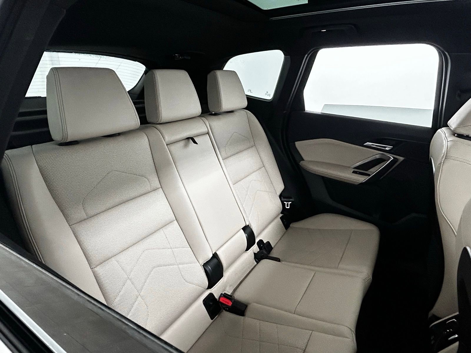 Used 2023 BMW X1 xDrive28i w/ Convenience Package AWD/4WD image 38