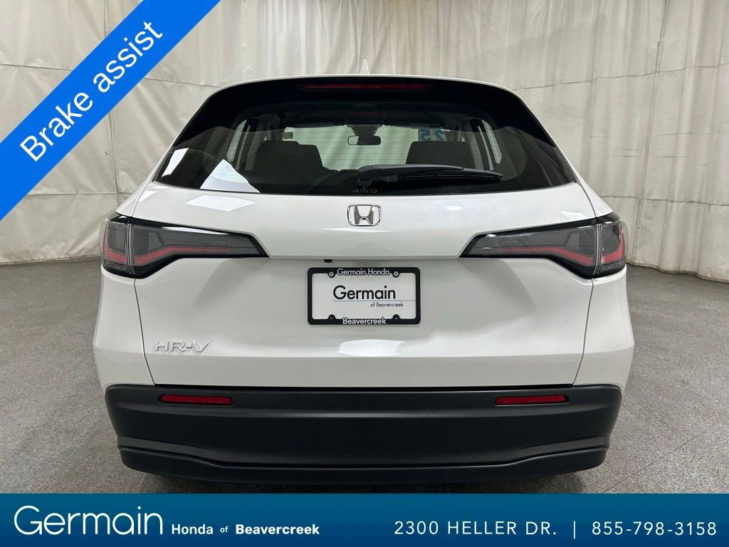 Certified 2025 Honda HR-V LX image 8