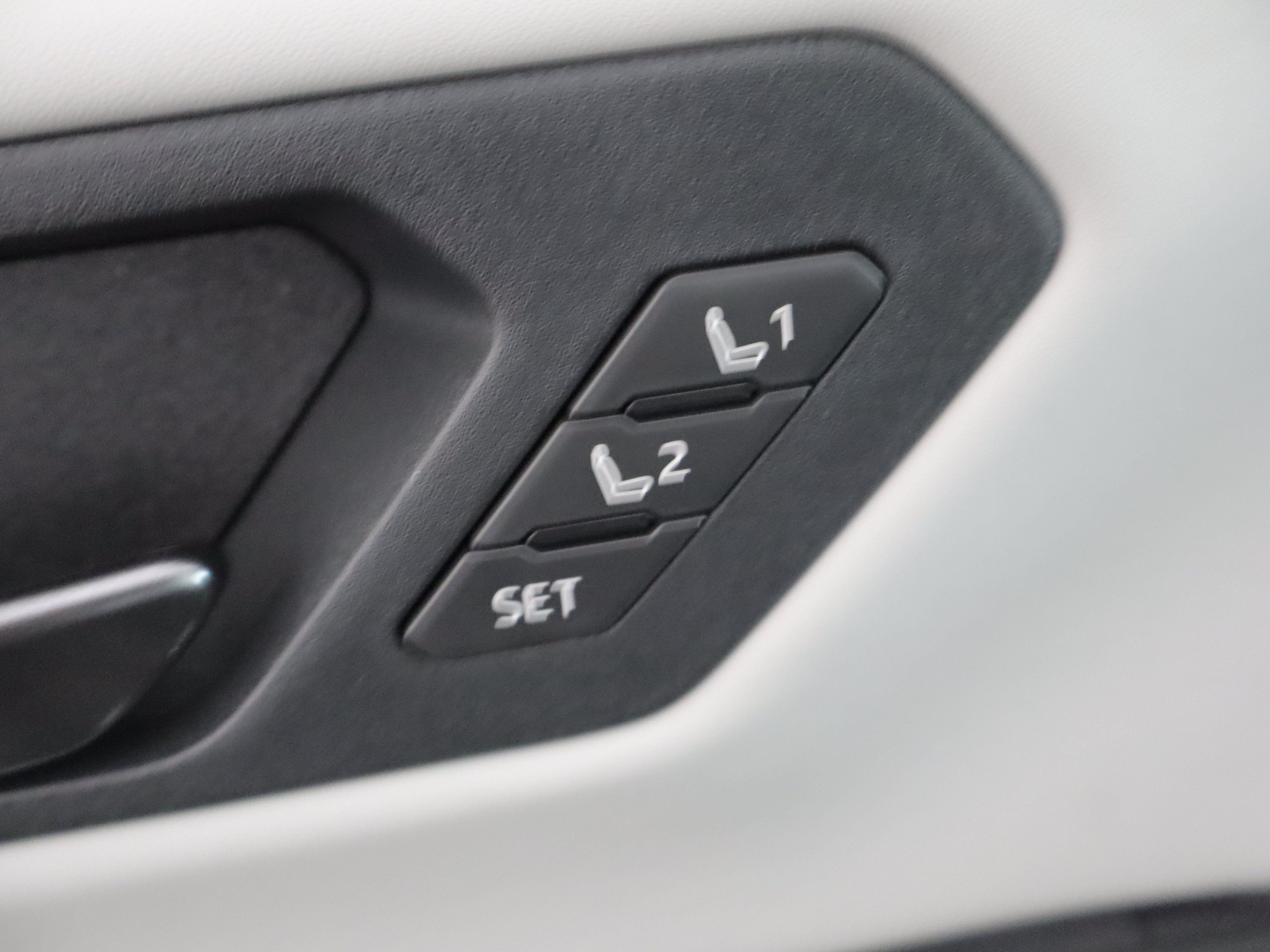 New 2026 Toyota RAV4 Limited AWD/4WD image 14