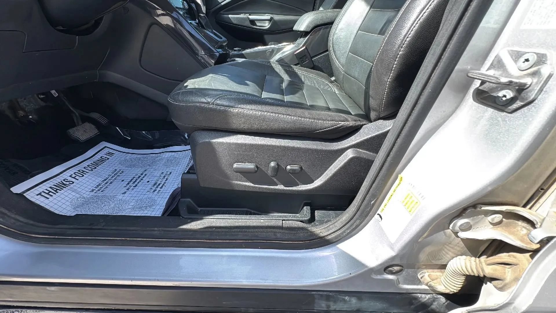 Used 2016 Ford Escape Titanium FWD image 10