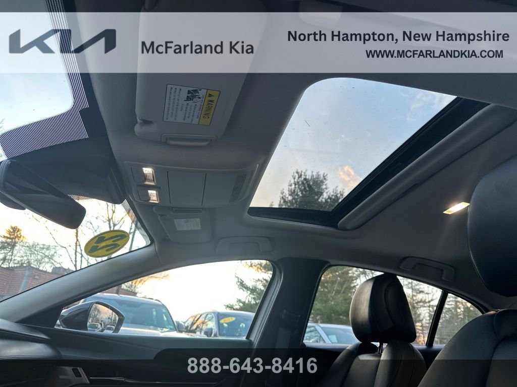 Used 2022 MAZDA MAZDA3 s image 19