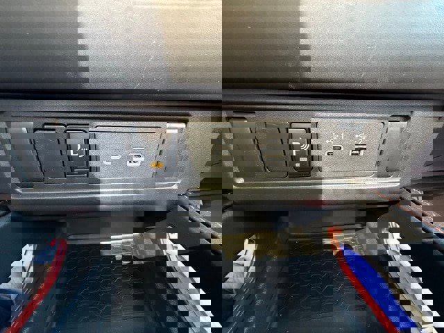 New 2025 Nissan Frontier PRO-4X image 32