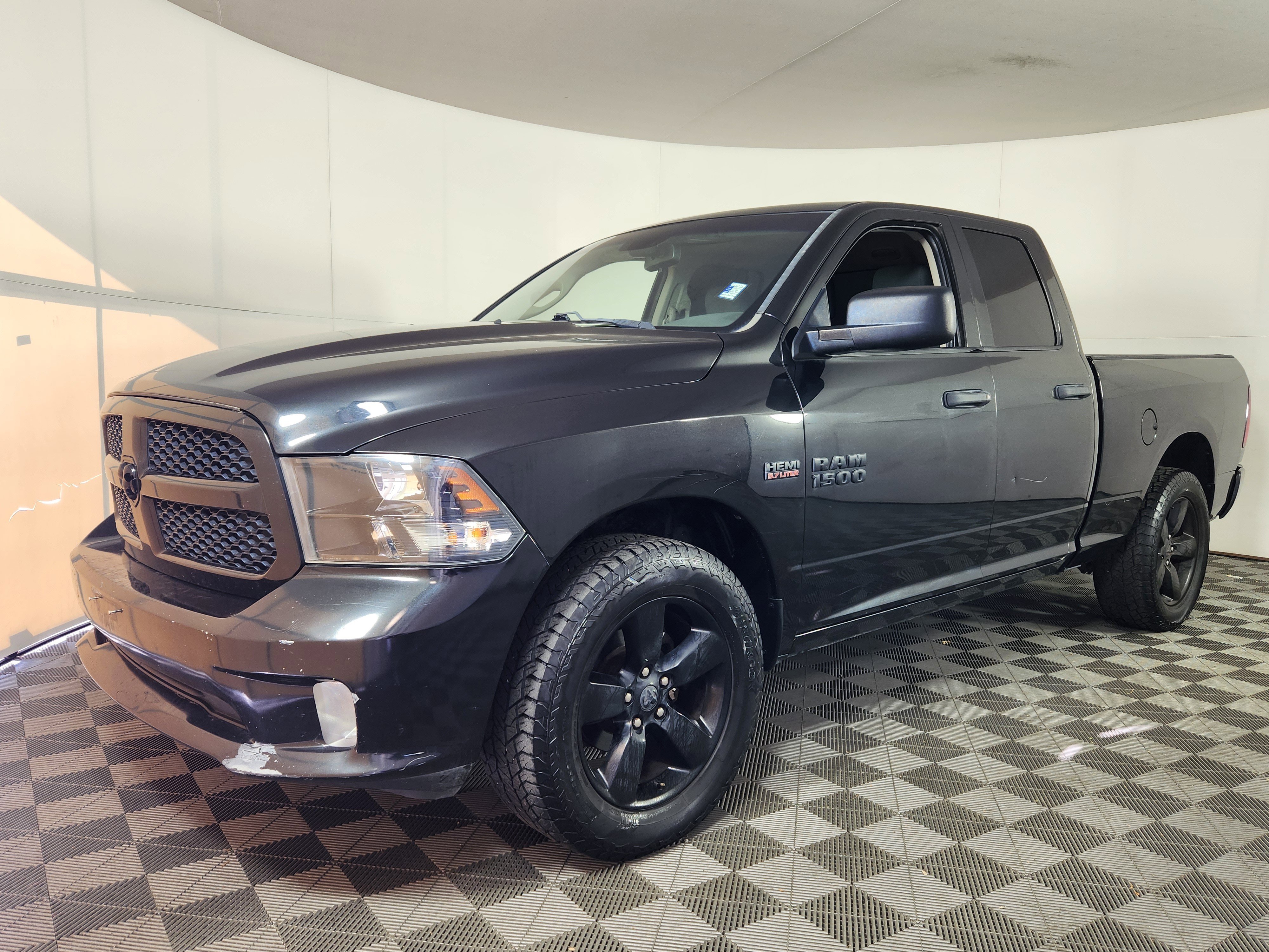 Used 2016 RAM 1500 Express w/ Black Ram 1500 Express Group image 3