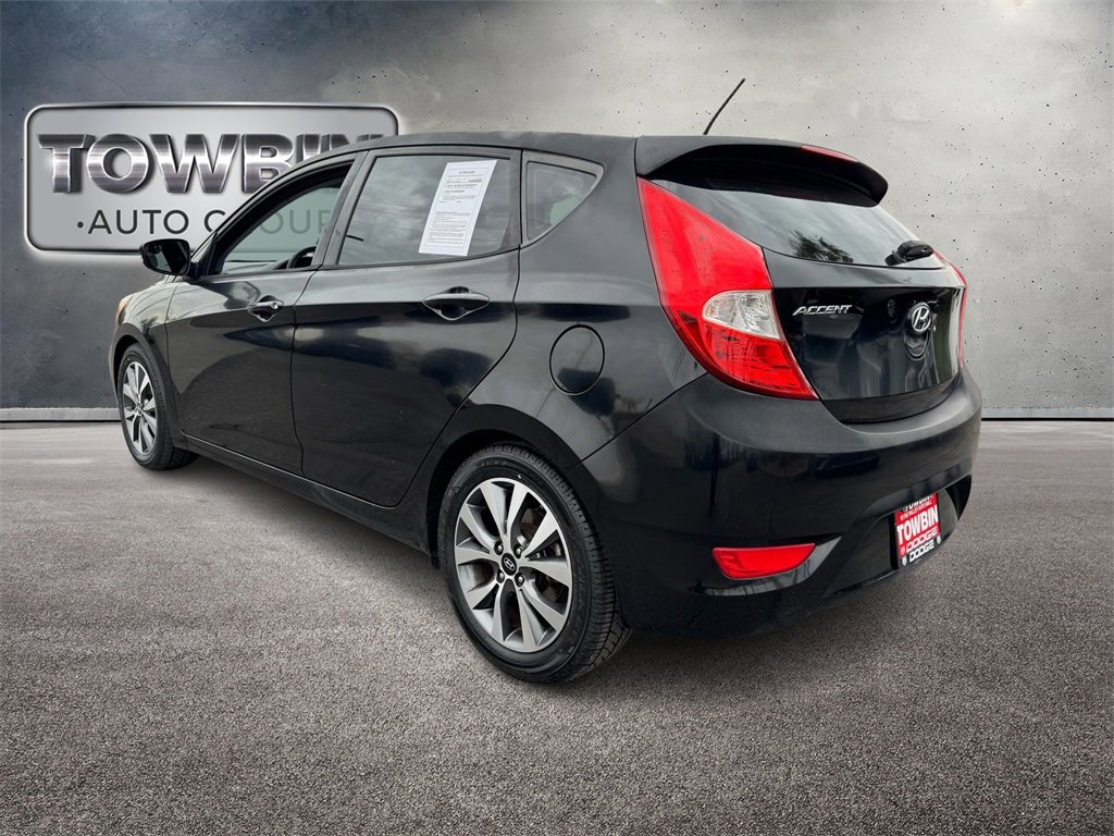 Used 2015 Hyundai Accent Sport image 4