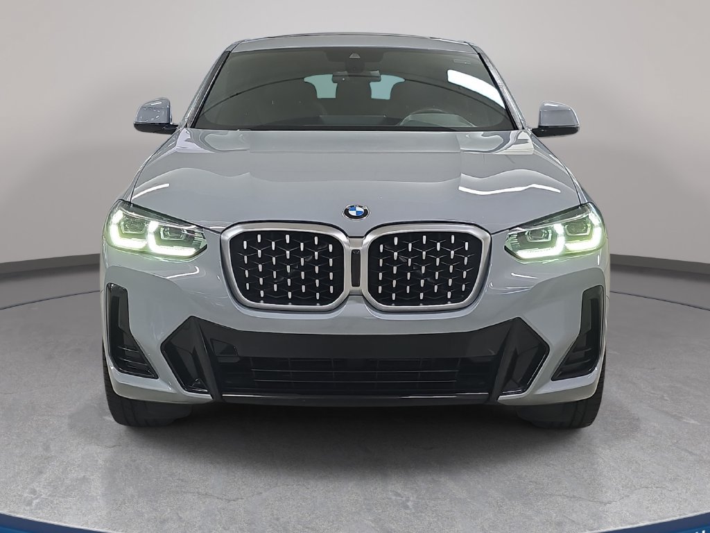 Certified 2022 BMW X4 xDrive30i w/ M Sport Package 2 AWD/4WD image 3