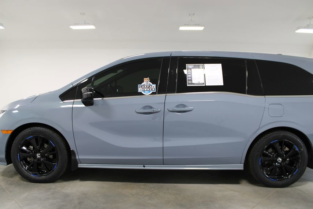 Used 2023 Honda Odyssey Sport image 7