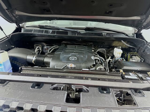 Used 2018 Toyota Tundra SR5 w/ TRD Off Road Package image 28