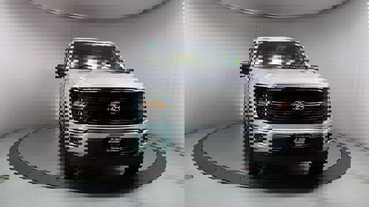 New 2025 Ford F150 XLT w/ Equipment Group 302A MID image 3