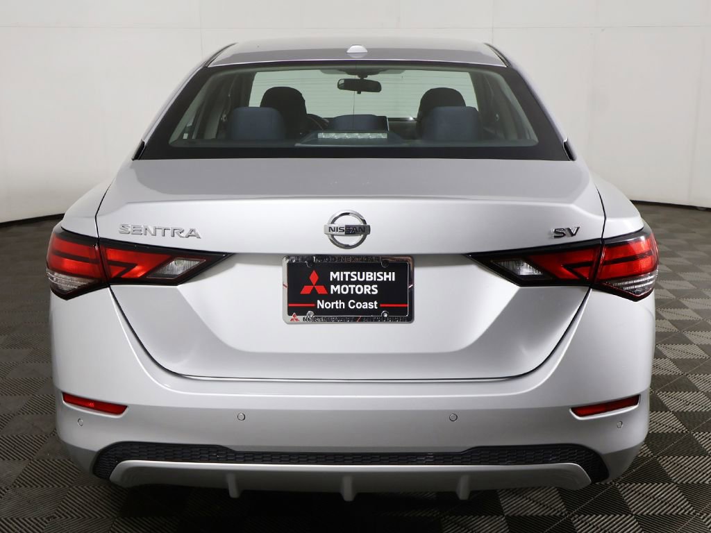 Used 2022 Nissan Sentra SV FWD image 10