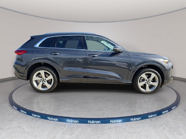 Certified 2025 Audi Q5 Premium w/ Premium Plus AWD/4WD image 5