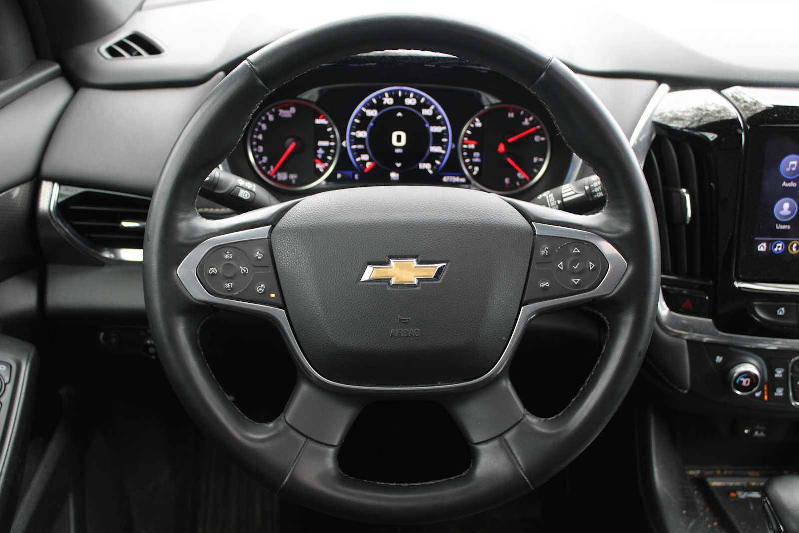 Used 2023 Chevrolet Traverse Premier AWD/4WD image 10