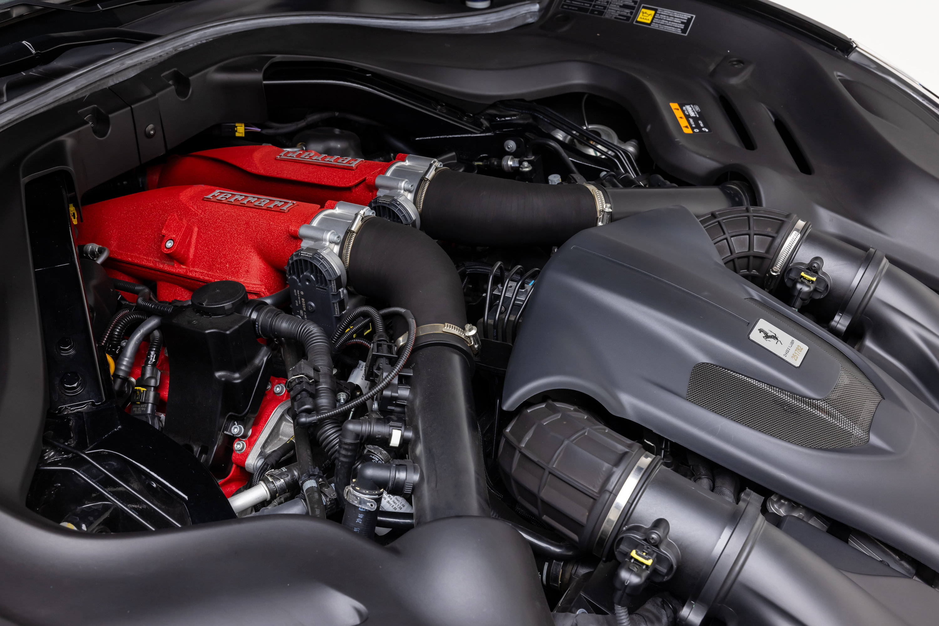 Used 2020 Ferrari Portofino RWD image 27