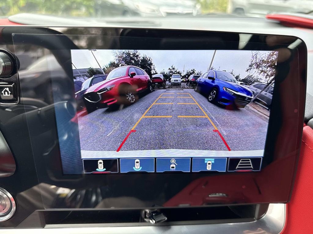 Used 2024 Chevrolet Corvette Stingray Preferred Cpe w/ Z51 Performance Package image 27