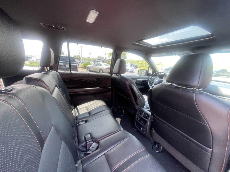Used 2022 Honda Passport TrailSport image 14