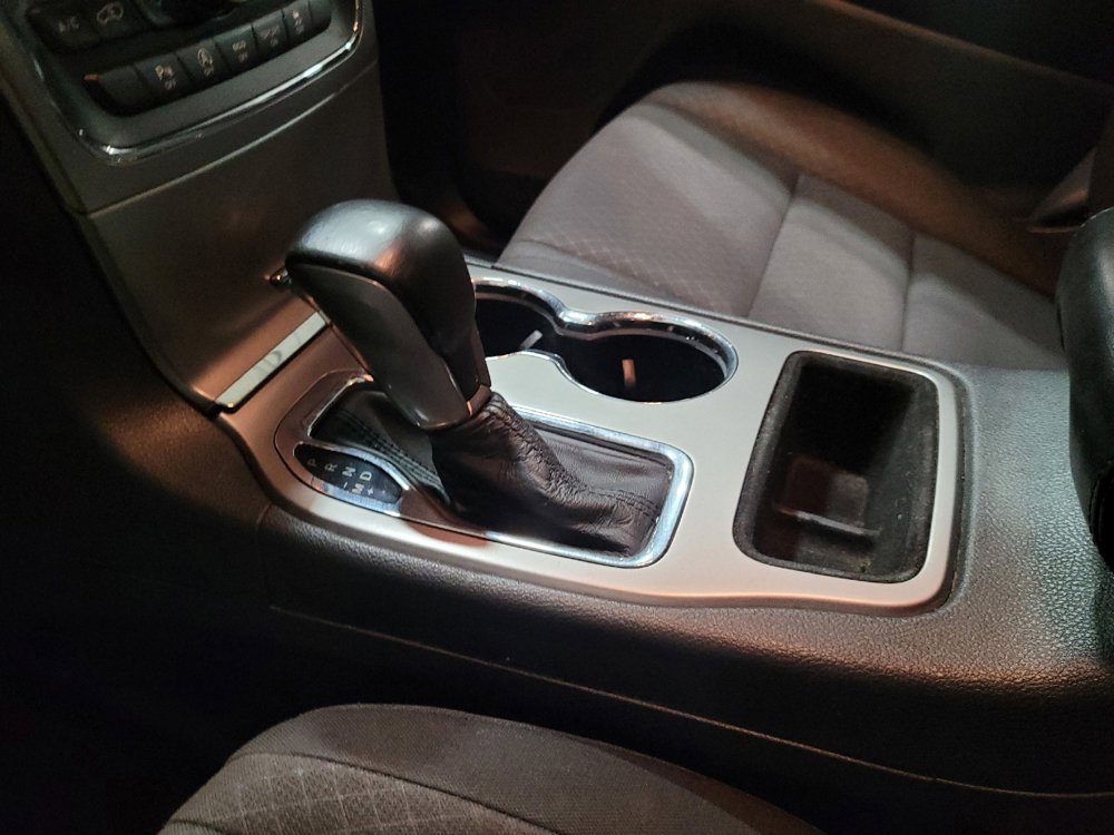 Used 2019 Jeep Grand Cherokee Laredo AWD/4WD image 26