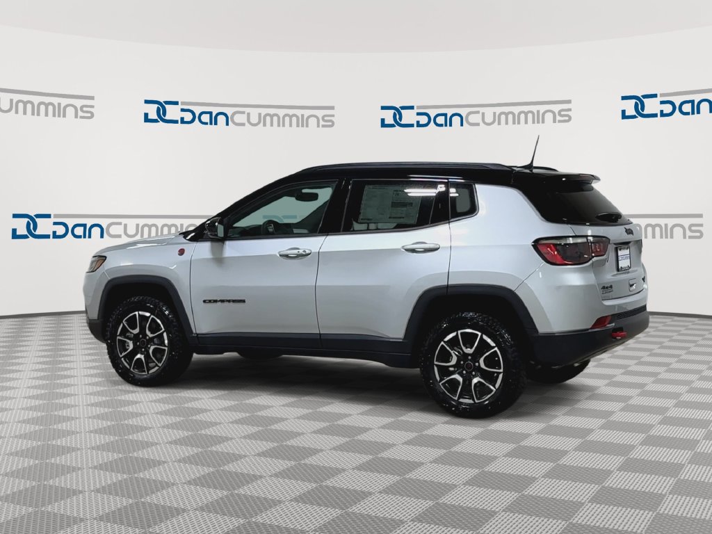 New 2026 Jeep Compass Trailhawk AWD/4WD image 7
