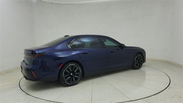 Used 2023 BMW i7 xDrive60 image 71