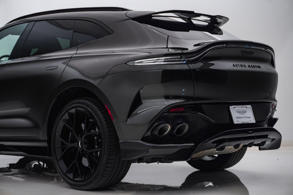 Used 2025 Aston Martin DBX 707 AWD/4WD image 11