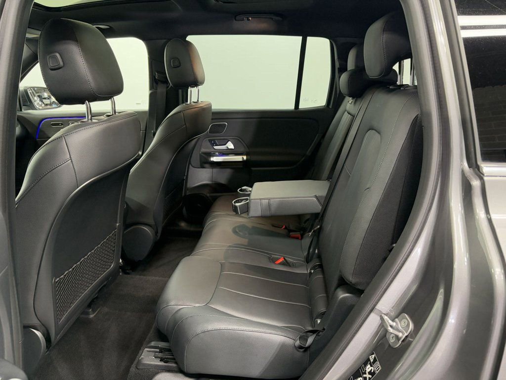 Used 2023 Mercedes-Benz EQB 300 4MATIC w/ Pinnacle Package image 26