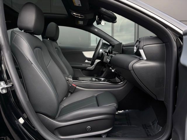 Used 2025 Mercedes-Benz CLA 250 4MATIC image 46