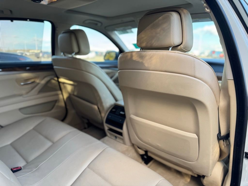 Used 2011 BMW 535i Sedan image 18