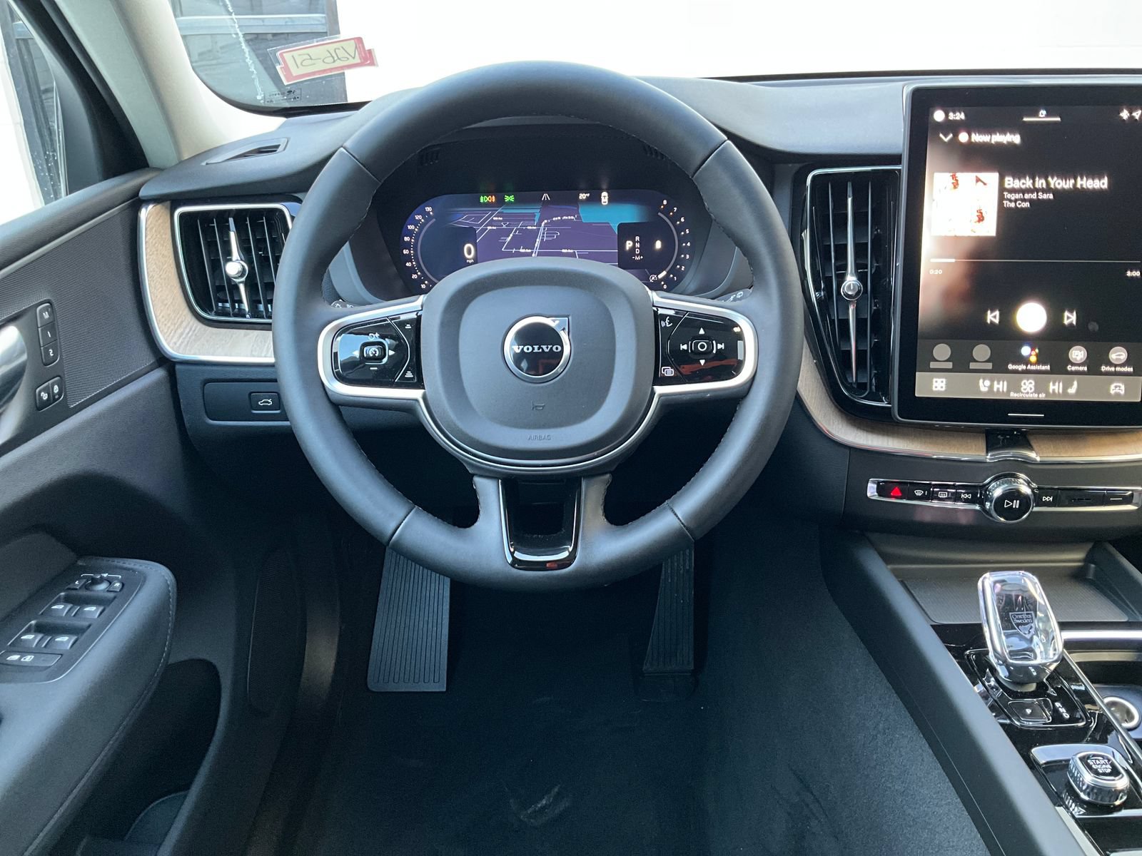 New 2026 Volvo XC60 B5 Plus w/ Protection Package Premier AWD/4WD image 14
