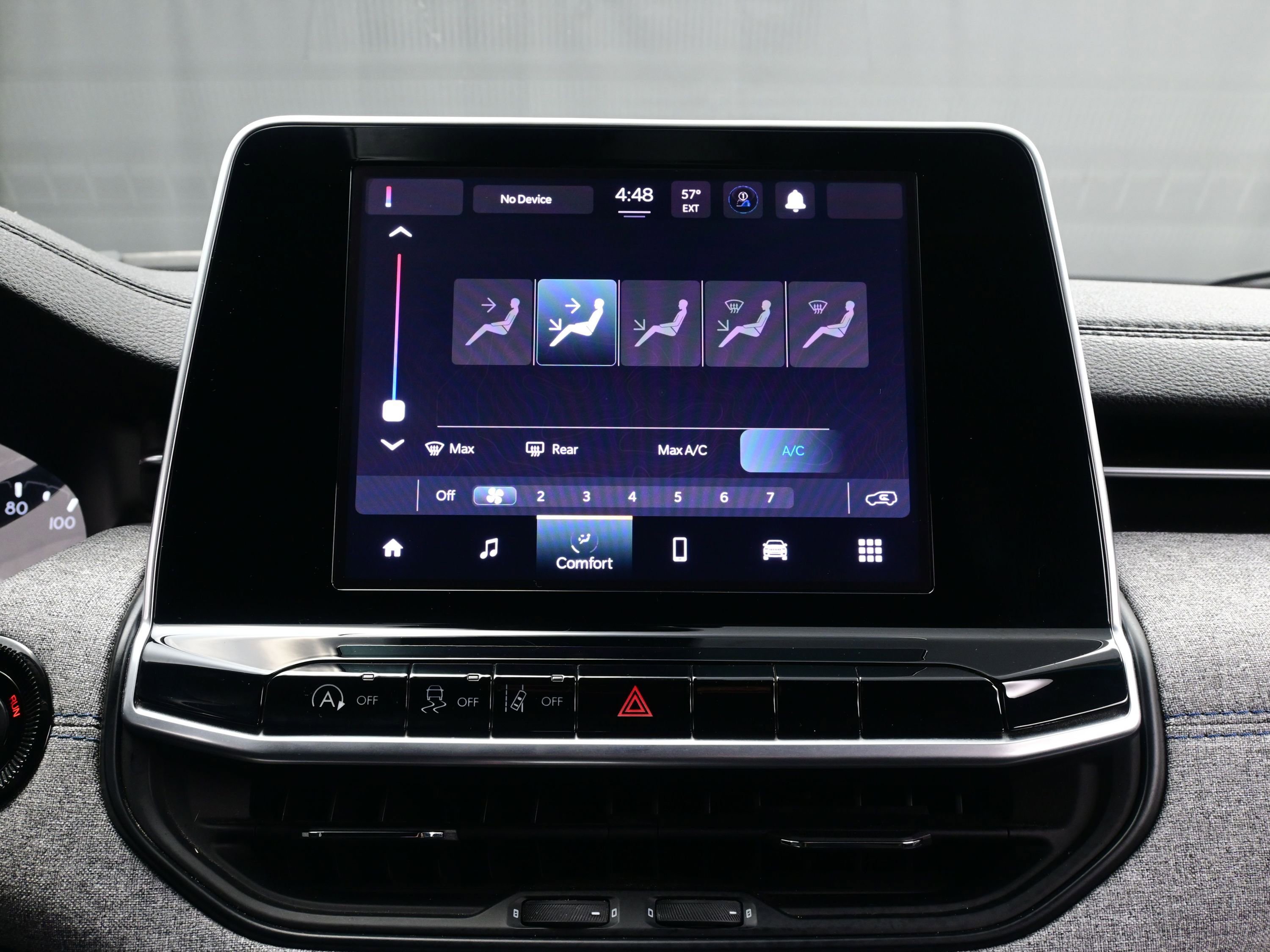 Used 2022 Jeep Compass Latitude image 17