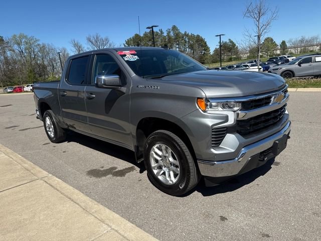 Used 2023 Chevrolet Silverado 1500 LT AWD/4WD image 6