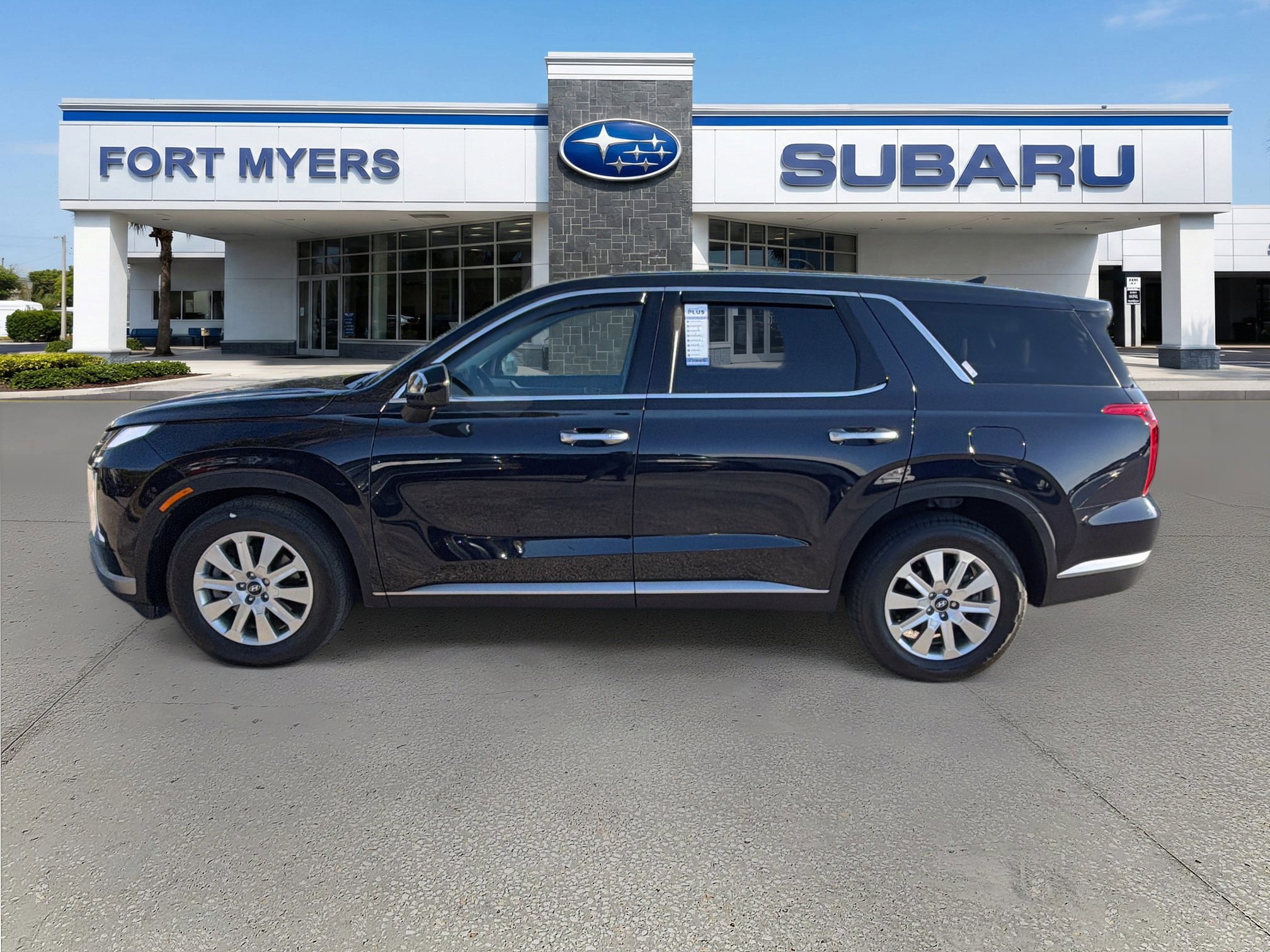 Used 2023 Hyundai Palisade SE image 6