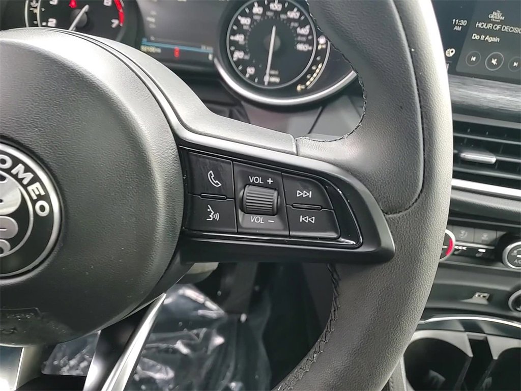 Used 2020 Alfa Romeo Stelvio Base w/ Cold Weather Package image 15