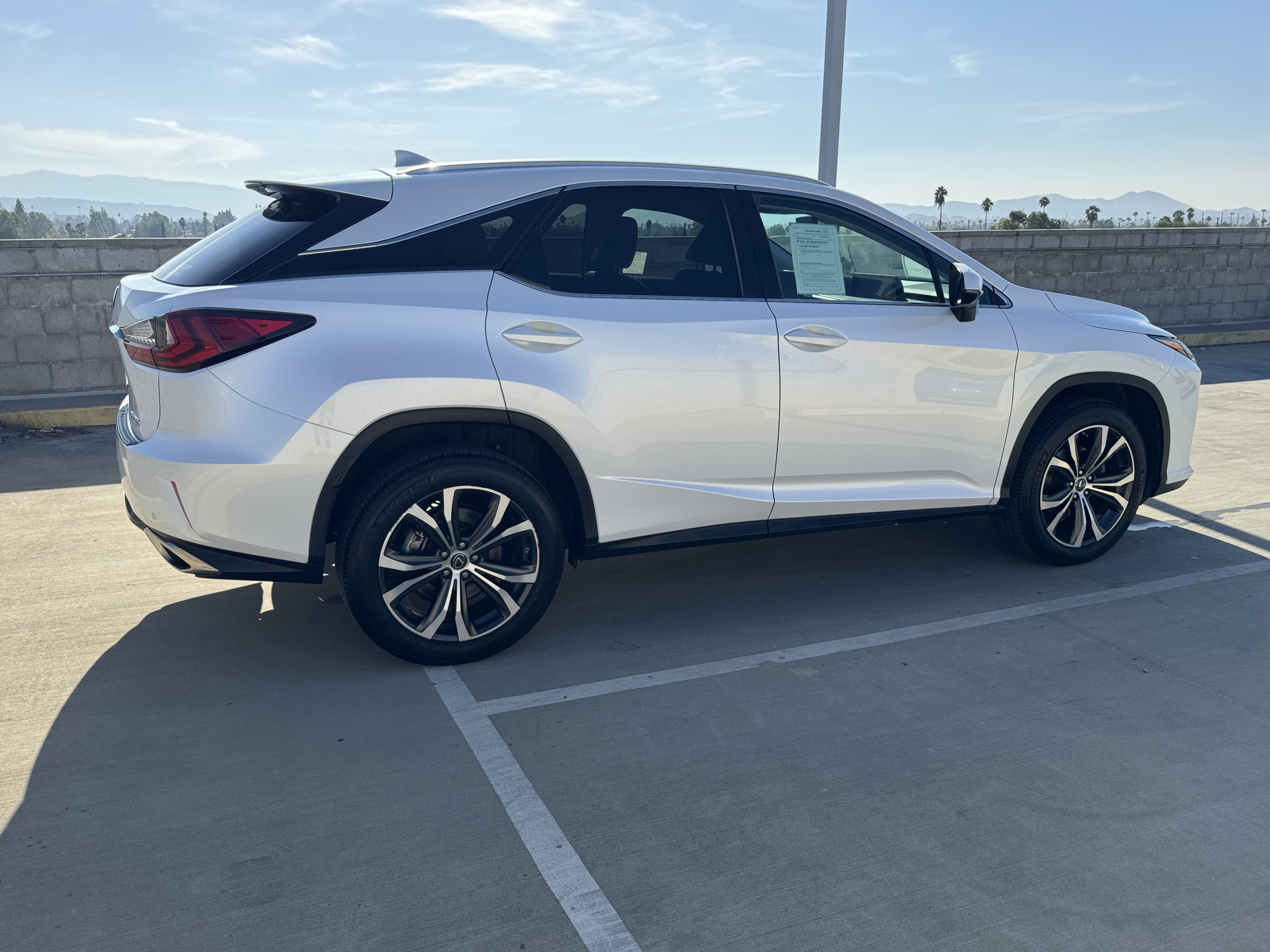 Used 2018 Lexus RX 350 FWD w/ Premium Package image 12