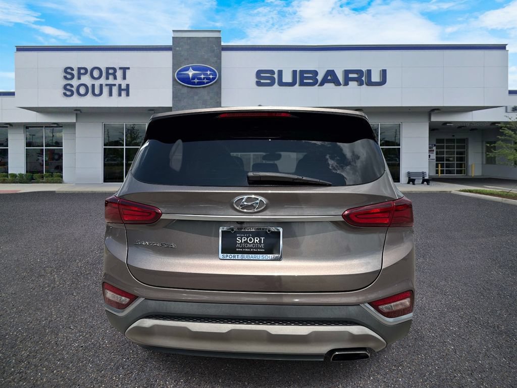 Used 2020 Hyundai Santa Fe SE w/ Cargo Package FWD image 4