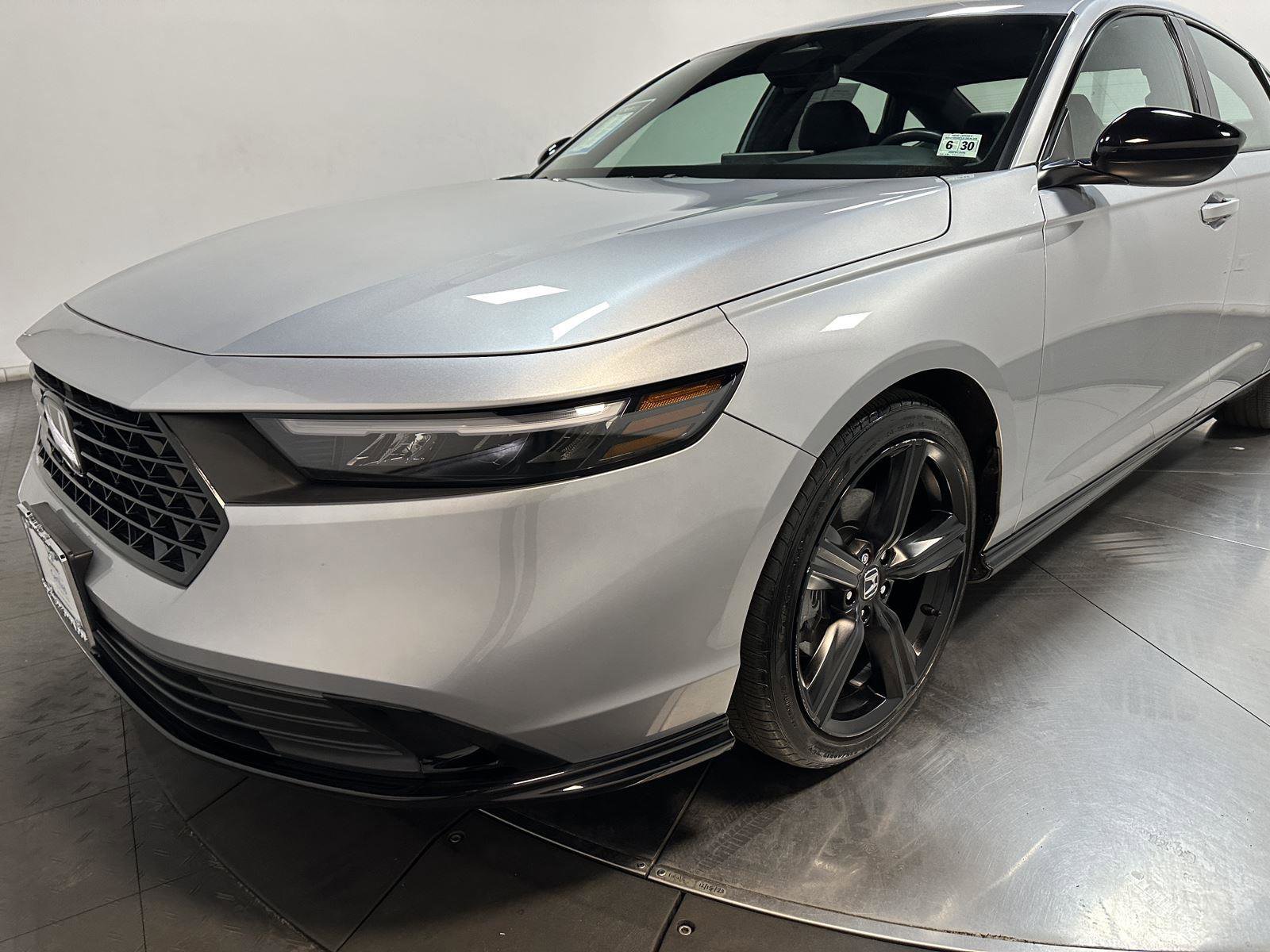 Certified 2025 Honda Accord Sport image 7