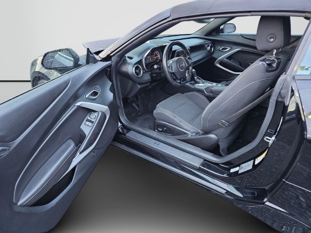 Used 2019 Chevrolet Camaro LT RWD image 14