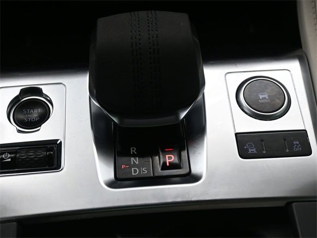 Used 2021 Jaguar F-PACE S image 3