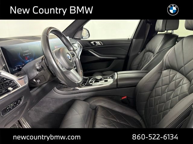 Used 2023 BMW X7 xDrive40i w/ M Sport Package AWD/4WD image 11