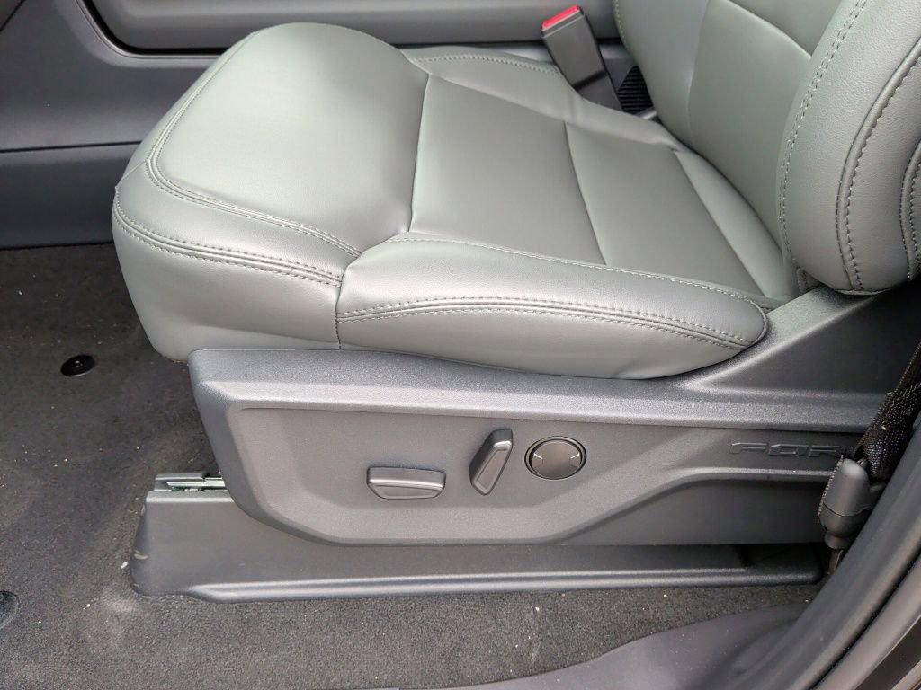 New 2026 Ford Expedition Max Active RWD image 13