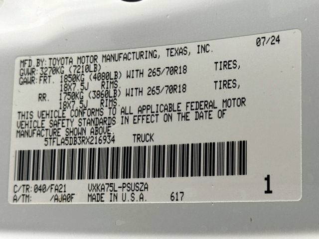 Used 2024 Toyota Tundra SR5 w/ SR5 Convenience Package AWD/4WD image 16